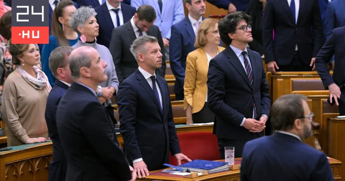 Először szólal fel mentelmi jog nélkül Magyar Péter