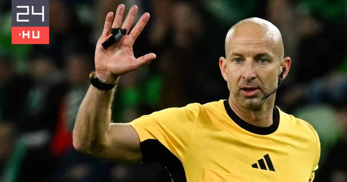 Futballista gólörömében véletlenül leütötte a játékvezetőt