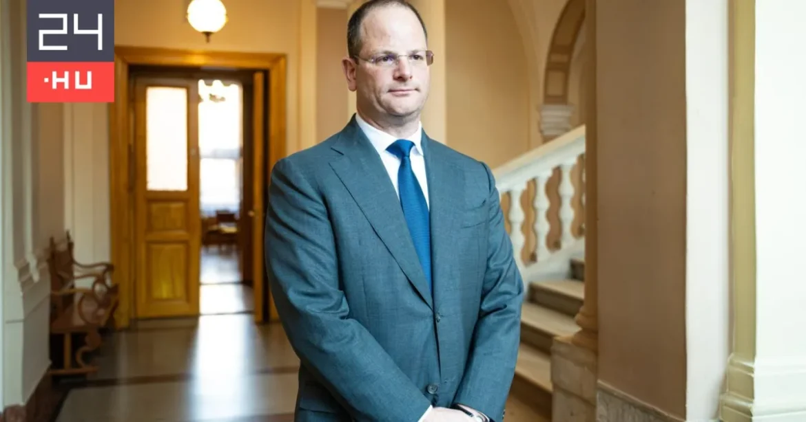 Jellinek Dániel és Szivek Norbert rendőrségi előállítása