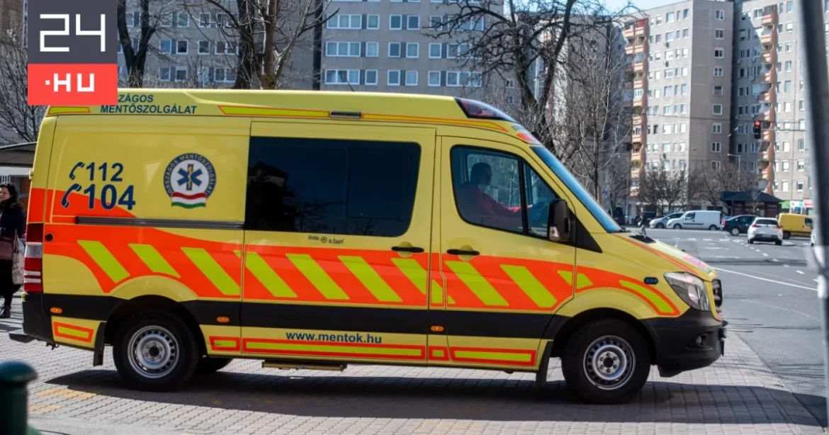 Mentőautót törtek fel betegellátás közben