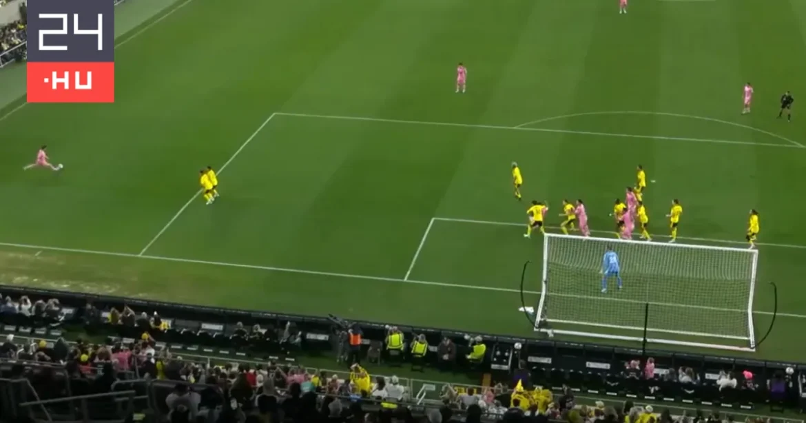 Messi varázslatos gólt szerzett szabadrúgásból