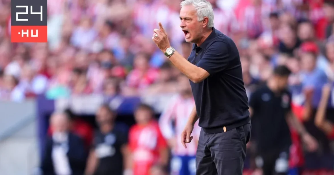 Mourinho vitás jeleneteket mutogatott az újságíróknak a vesztes derbi után
