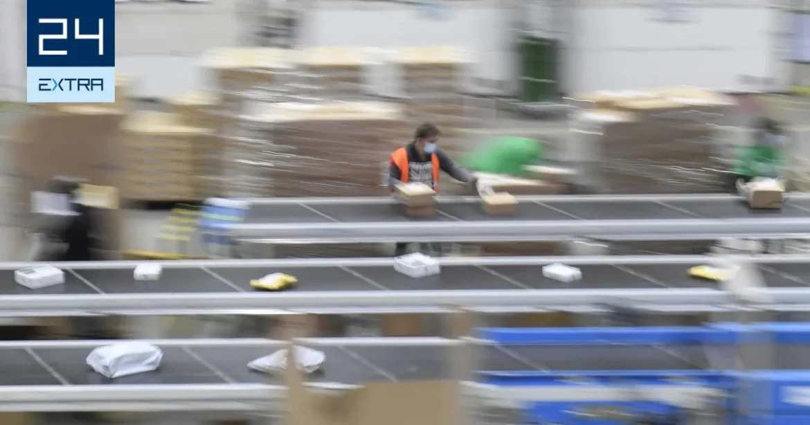 Nem csillapodik a postai csomagkáosz, a vége még nem látszik