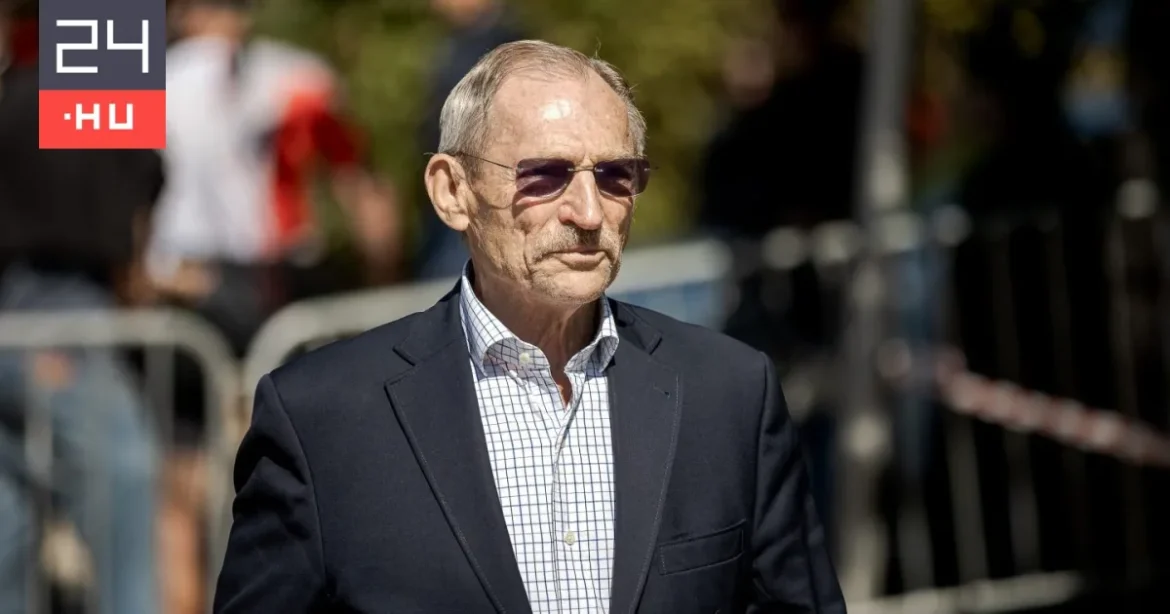 Pintér Sándor szerint nem az ő hibája, hogy nem volt kötelező biztosítása
