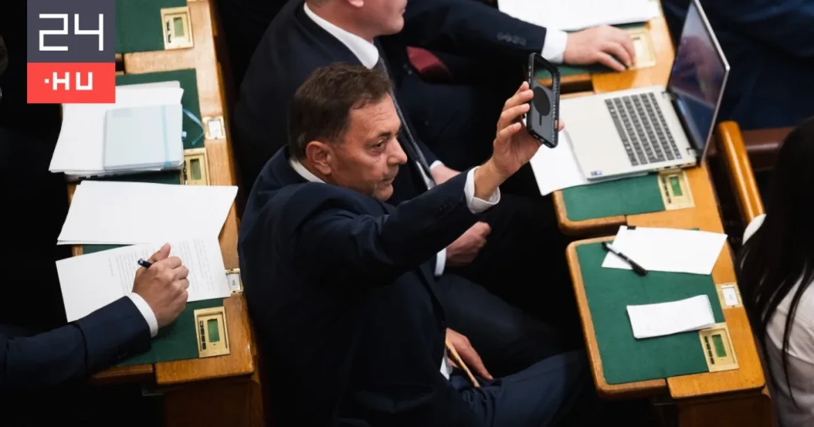 Pócs Mészáros Lőrinc szintjére vágyik észben, tudásban és tapasztalatban