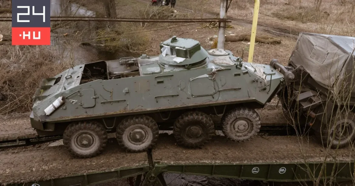 Ukrán robotkamikaze-csapatszállítók három települést szabadítottak fel