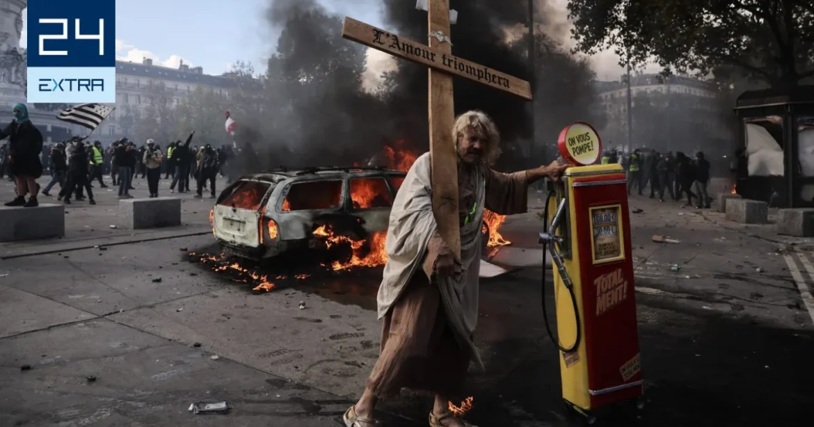 A francia zavargások a jobboldal malmára hajthatják a vizet