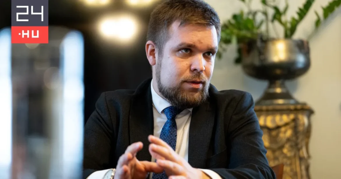 A győri polgármester pártja alkotmánymódosítást sürget