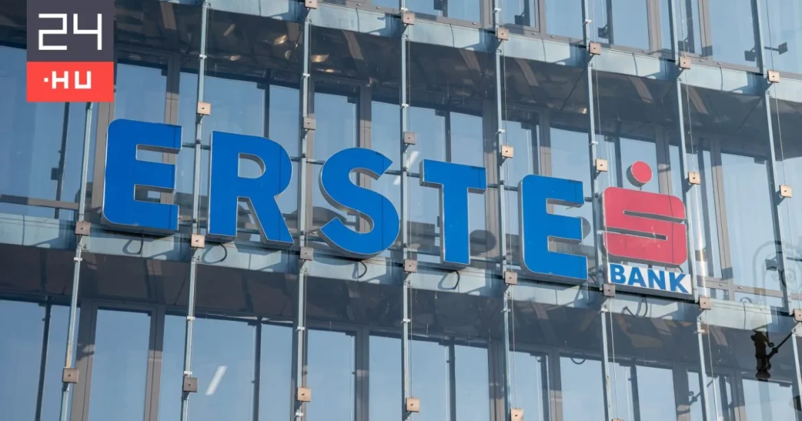 Az Erste Bank októberben fél napos technikai leállást tart