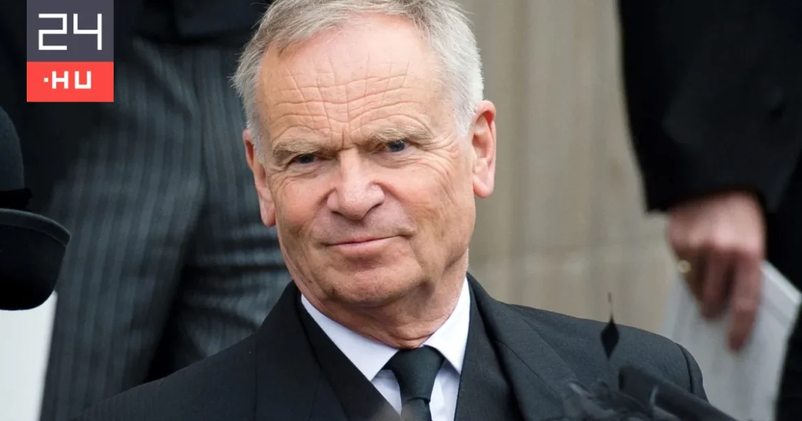Elhunyt a bebörtönzött brit író és politikus