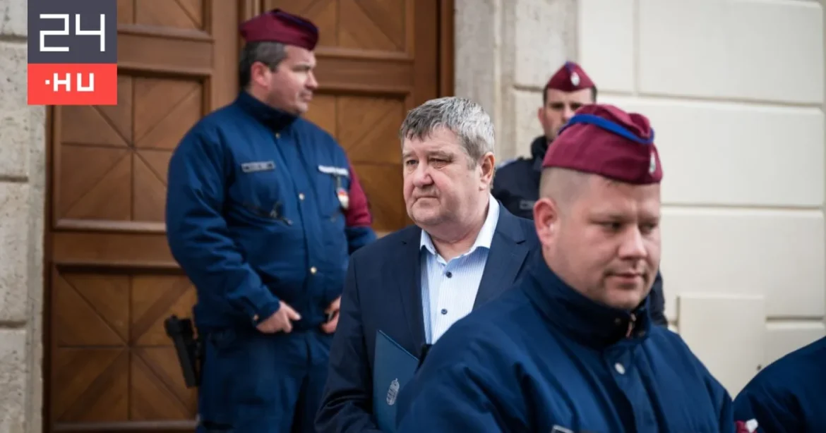 Elveszett Budai II. László világbajnoki ezüstérme, amelyet Tállai András vett át