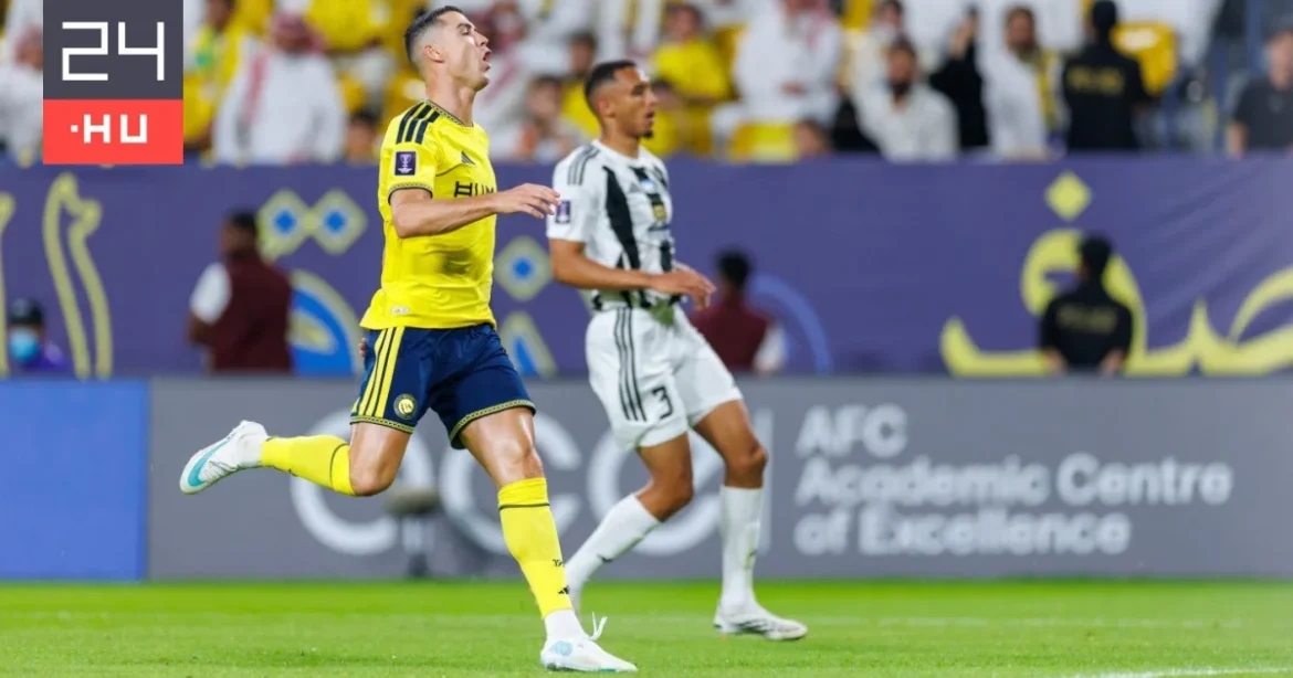 Félelem a rakétatámadás miatt: Cristiano Ronaldóék BL-meccse veszélyben