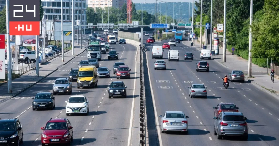 Javítási munkák az M1-M7-en és az M0-on – itt lesznek sávzárások