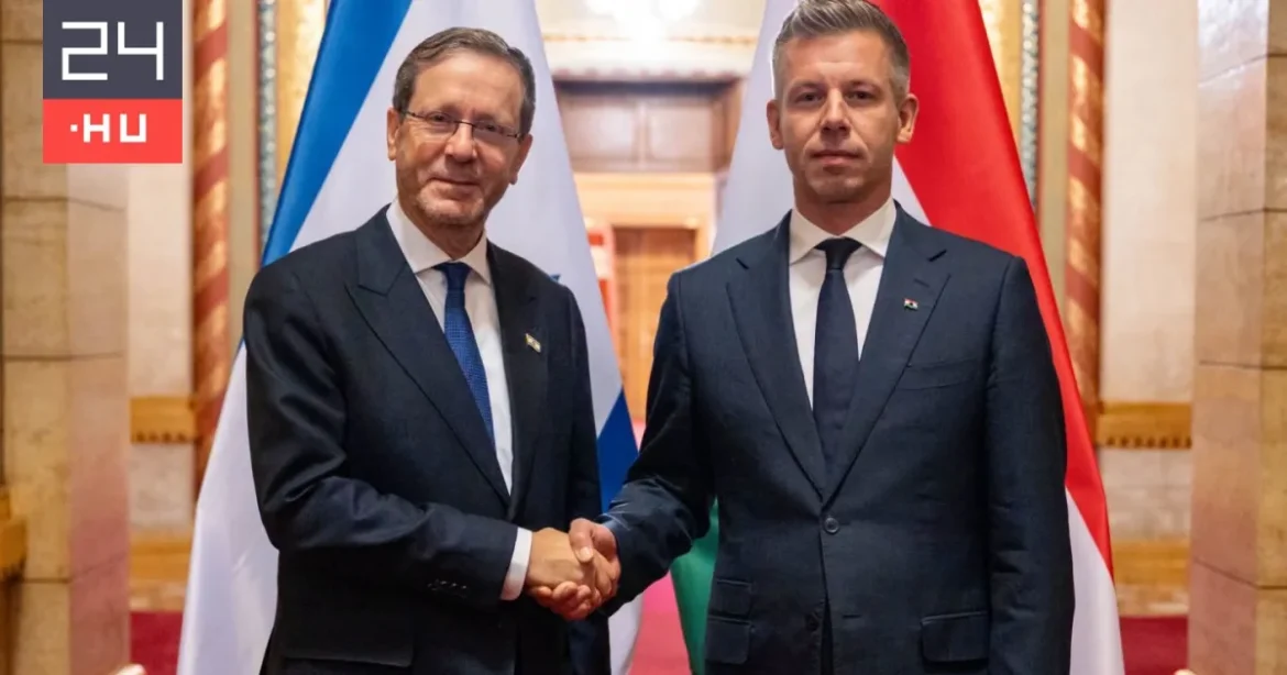 Magyar Péter fogadta az izraeli elnököt Budapesten