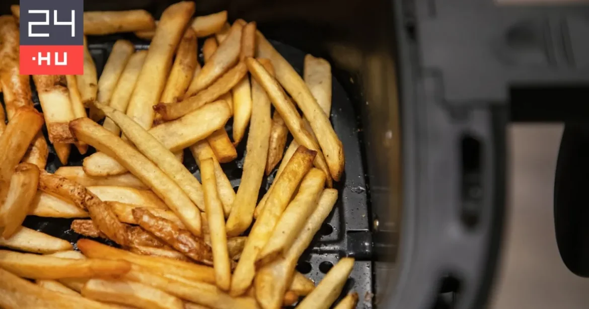 Tényleg „magától megtisztul” az airfryer? Így működik