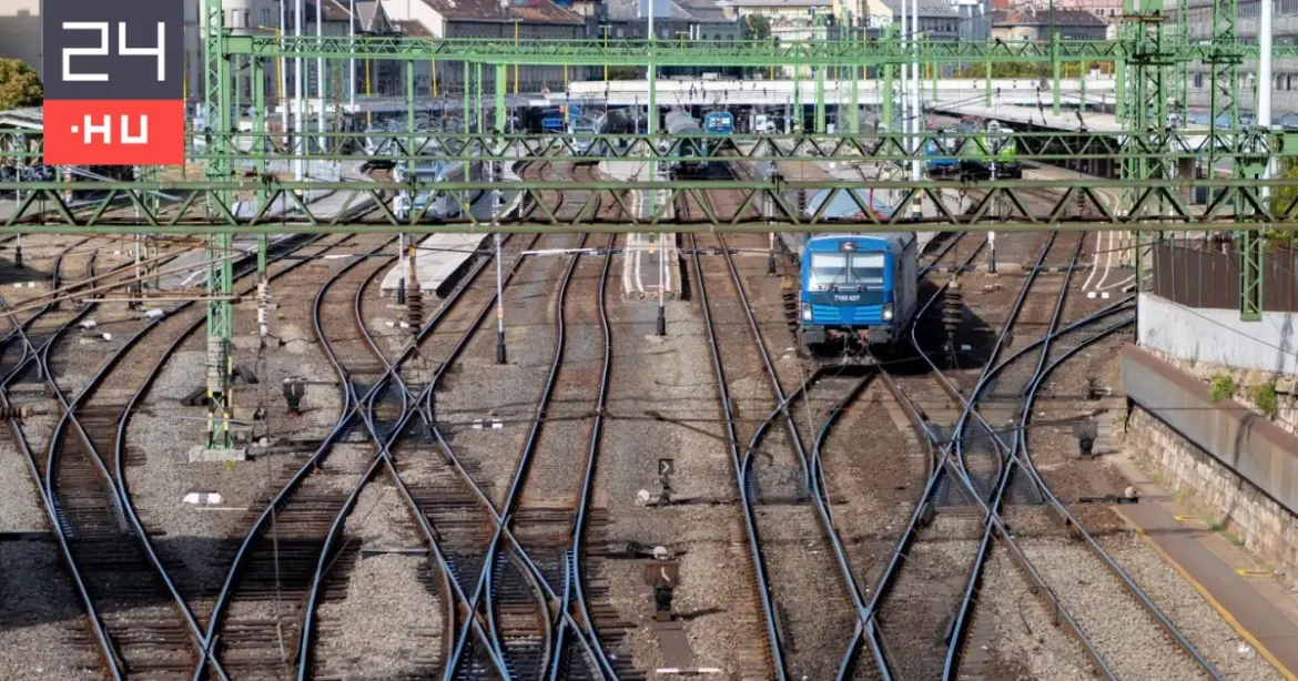 Vonat állt meg, járatkimaradások a Déli pályaudvaron